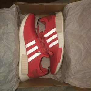 NEW NMD R1 W Size 8.5 Red